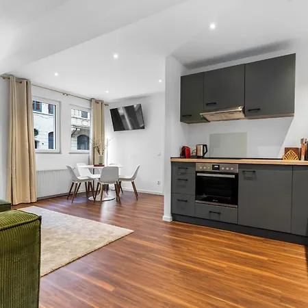 Appartamento Modern Right In Trendy Agnesviertel Colonia