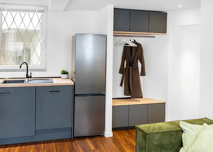 Appartamento Modern Right In Trendy Agnesviertel Colonia