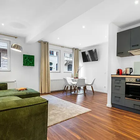 Modern Right In Trendy Agnesviertel Апартаменты *